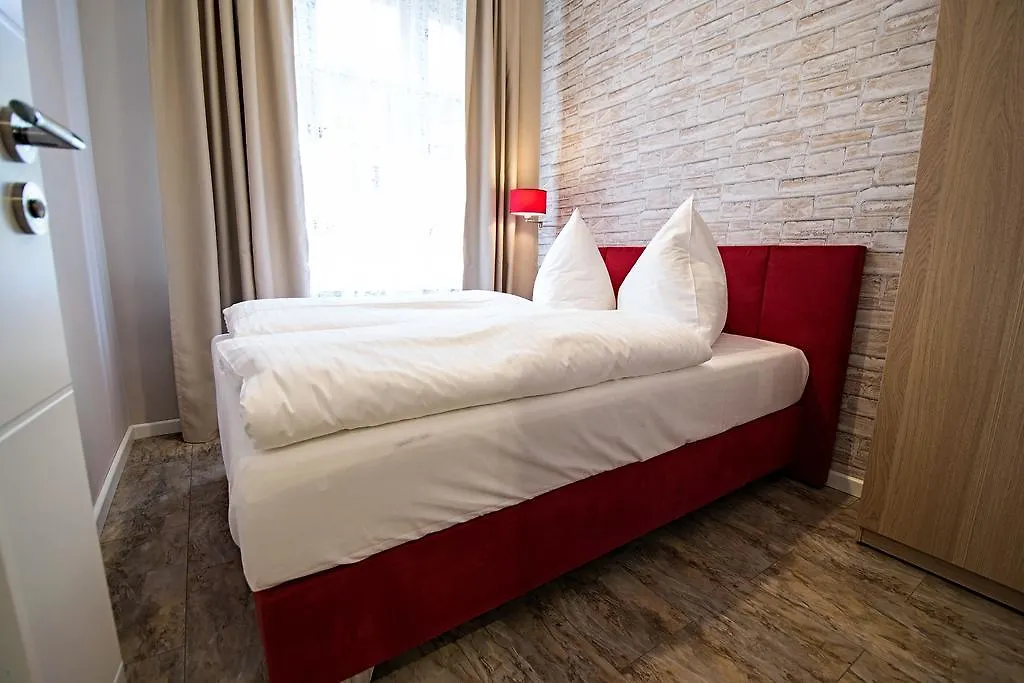 Ruterra By Golden Lady'S 3Bdr Loft Apartment Prague