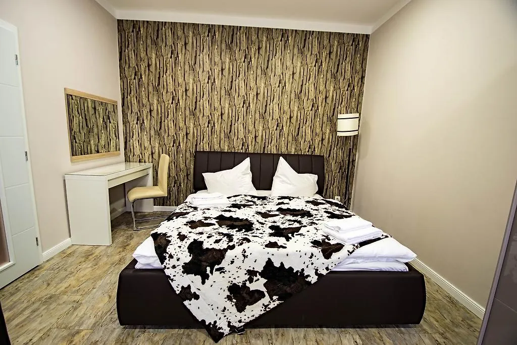 Ruterra By Golden Lady'S 3Bdr Loft Apartment Prague Czech Republic